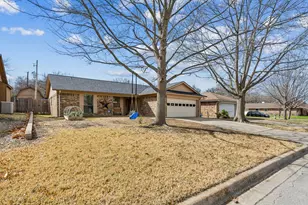 8521 Whitney Dr, Fort Worth, TX 76108 - Photo 3