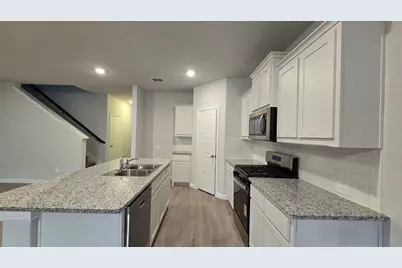 320 Logan Street, Keene, TX 76059 - Photo 3