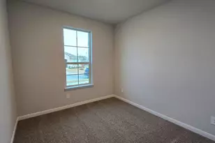 320 Logan St, Keene, TX 76059 - Photo 11