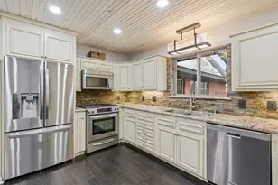 1415 Scenic, Graham, TX 76450 - Photo 9