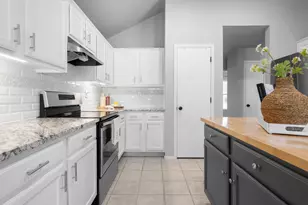 844 Atchison Dr, Saginaw, TX 76131 - Photo 15