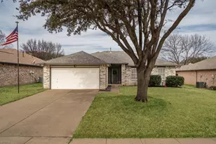 844 Atchison Dr, Saginaw, TX 76131 - Photo 1