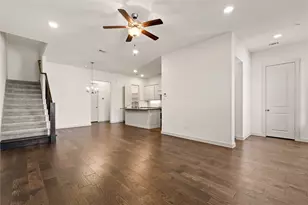 2240 Lasso Ln, Carrollton, TX 75010 - Photo 7