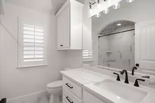 3223 Golden Oaks Cir, Granbury, TX 76049 - Photo 27