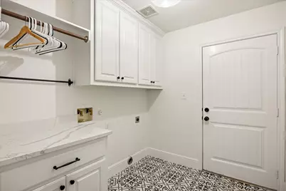 3223 Golden Oaks Circle, Granbury, TX 76049 - Photo 31