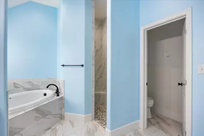 3223 Golden Oaks Circle, Granbury, TX 76049 - Photo 21