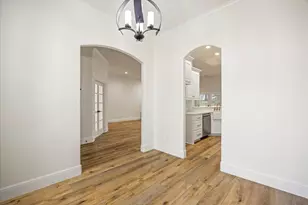 3223 Golden Oaks Cir, Granbury, TX 76049 - Photo 17