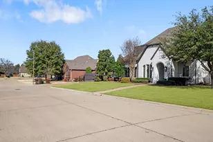 6705 Lions Gate Ct, Arlington, TX 76001 - Photo 33