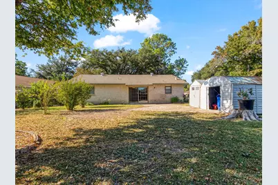 424 Bluebonnet Trail, Garland, TX 75043 - Photo 23