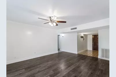 424 Bluebonnet Trail, Garland, TX 75043 - Photo 7