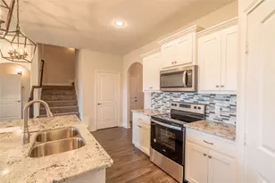 8202 Grant Ln, Greenville, TX 75402 - Photo 7