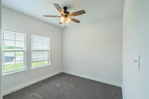 8202 Grant Ln, Greenville, TX 75402 - Photo 23