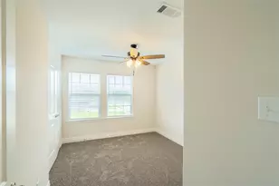 8202 Grant Ln, Greenville, TX 75402 - Photo 19