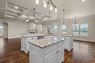 337 Kenyon Ct, Granbury, TX 76049 - Photo 13