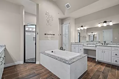 337 Kenyon Court, Granbury, TX 76049 - Photo 25