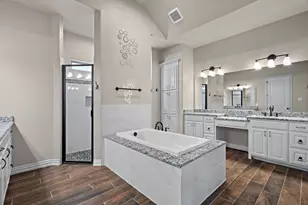 337 Kenyon Ct, Granbury, TX 76049 - Photo 25