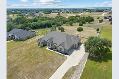 337 Kenyon Court, Granbury, TX 76049 - Photo 35