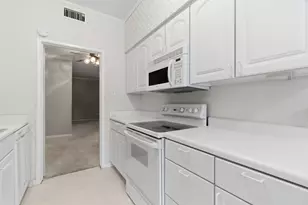 4320 Bellaire Dr S, Fort Worth, TX 76109 - Photo 11