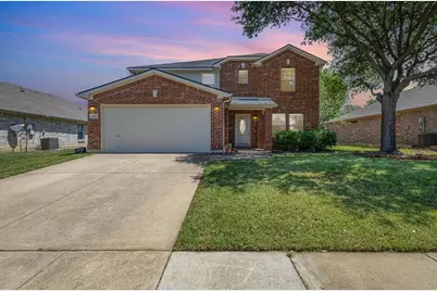 512 Darlene Trail, Euless, TX 76039 - Photo 1