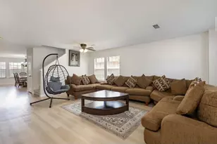 512 Darlene Trail, Euless, TX 76039 - Photo 3