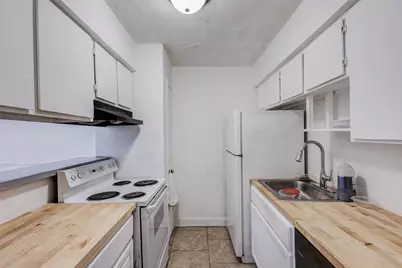 8110 Skillman Street #1067, Dallas, TX 75231 - Photo 5