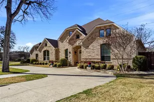 5925 Terrace Oaks Ln, Fort Worth, TX 76112 - Photo 3