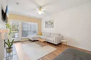 3550 Country Square Dr, Carrollton, TX 75006 - Photo 7