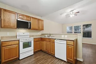 5589 Hunters Bend Ln, Dallas, TX 75249 - Photo 15