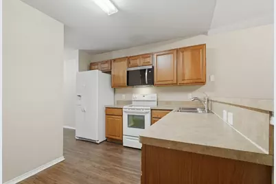 5589 Hunters Bend Lane, Dallas, TX 75249 - Photo 13