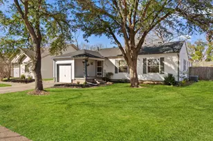 1437 Nash St, Garland, TX 75042 - Photo 3