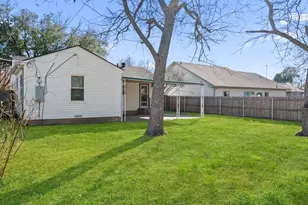 1437 Nash St, Garland, TX 75042 - Photo 27