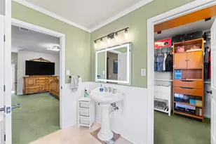 805 E Shady Grove Rd, Irving, TX 75060 - Photo 19