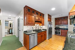 805 E Shady Grove Rd, Irving, TX 75060 - Photo 9