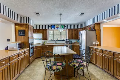 408 Pecan Court, Alvarado, TX 76009 - Photo 5