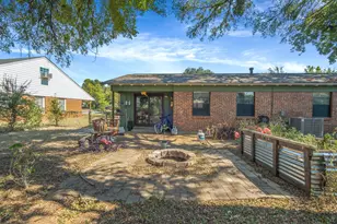 810 Arthur Dr, Arlington, TX 76013 - Photo 17