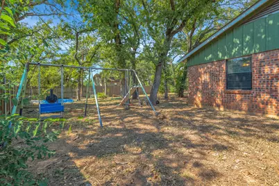 810 Arthur Drive, Arlington, TX 76013 - Photo 33