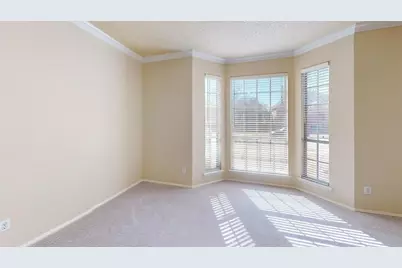 705 Pine Lakes Drive, Plano, TX 75025 - Photo 17