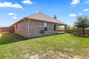 1920 Arroyo Verde Trl, Fort Worth, TX 76131 - Photo 27