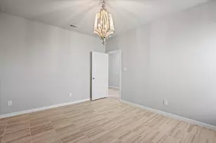 1920 Arroyo Verde Trl, Fort Worth, TX 76131 - Photo 17