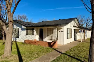 858 E N 11th St, Abilene, TX 79601 - Photo 21