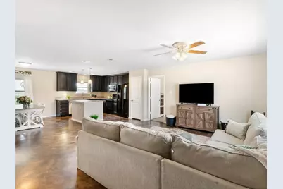 525 Brazos Hills Drive, Weatherford, TX 76087 - Photo 9