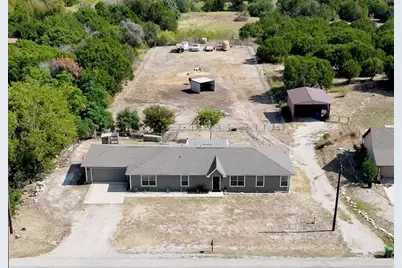 525 Brazos Hills Drive, Weatherford, TX 76087 - Photo 3