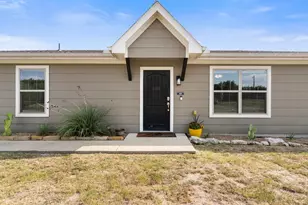 525 Brazos Hills Dr, Weatherford, TX 76087 - Photo 7