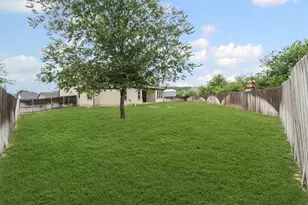 12633 Drexler Pl, Benbrook, TX 76126 - Photo 39
