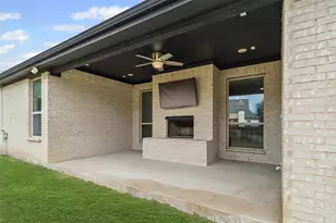 12633 Drexler Pl, Benbrook, TX 76126 - Photo 35