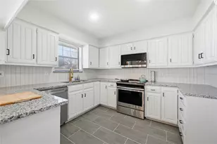 5604 Polo Club Dr, Arlington, TX 76017 - Photo 9