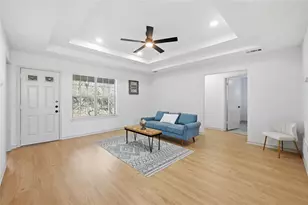 5604 Polo Club Dr, Arlington, TX 76017 - Photo 3