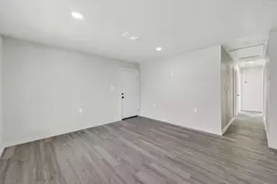 705 S 3rd Street E, Dawson, TX 76639 - Photo 9