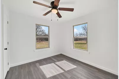 705 S Third St E Street, Dawson, TX 76639 - Photo 17