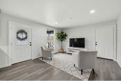 705 S Third St E Street, Dawson, TX 76639 - Photo 5